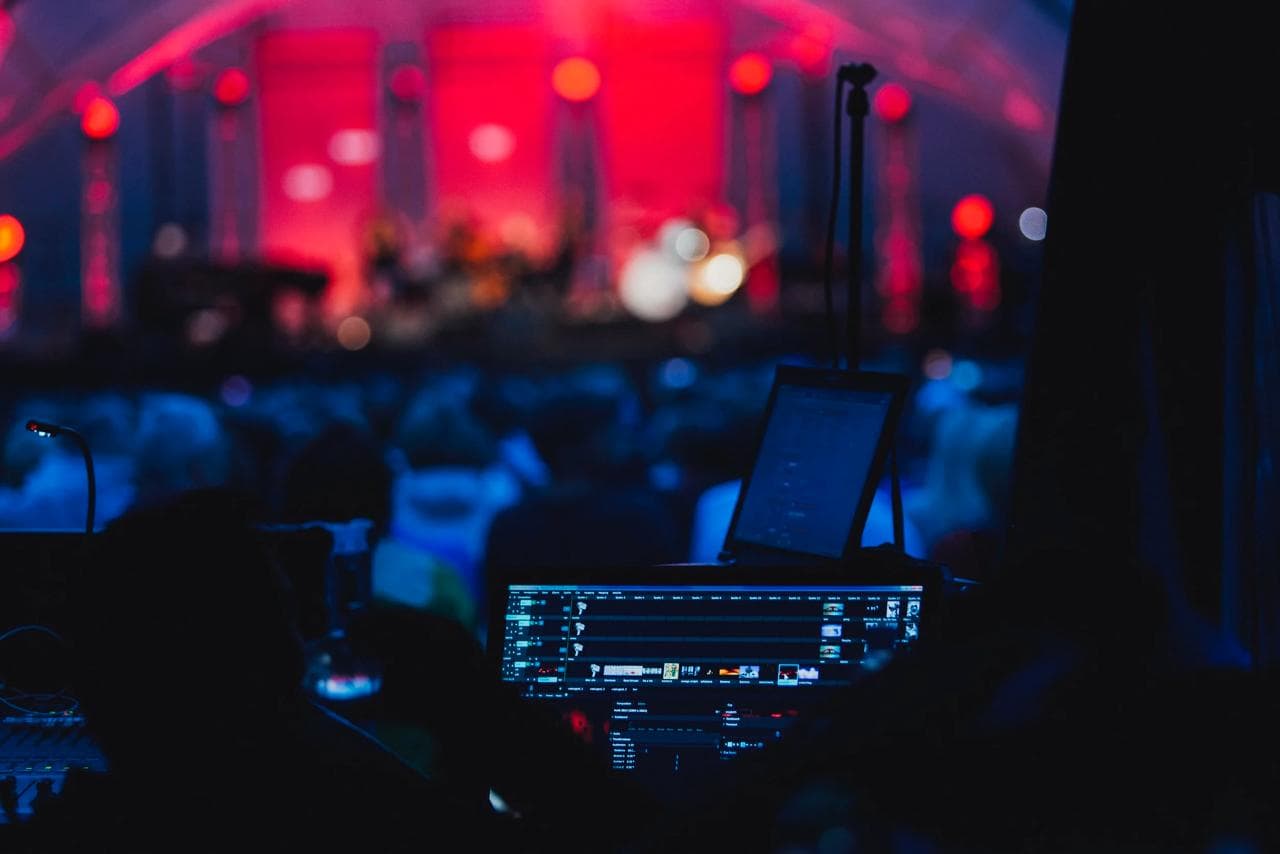 Hybrid Event Production