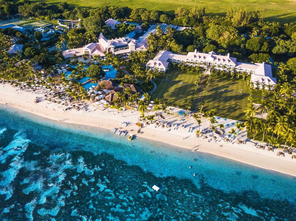 Beachfront resort ceremony Mauritius